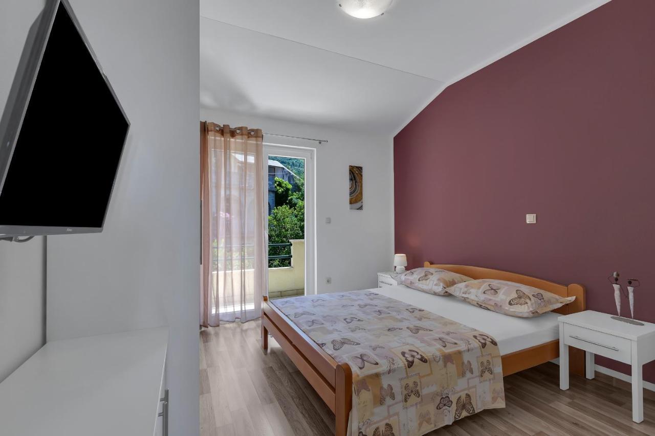 Stunning City View Apartment Makarska Kültér fotó